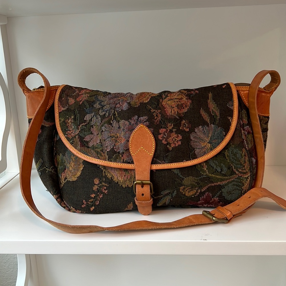 Vintage 80’s Ralph Lauren Floral Tapestry and Leather Messenger Crossbody Bag